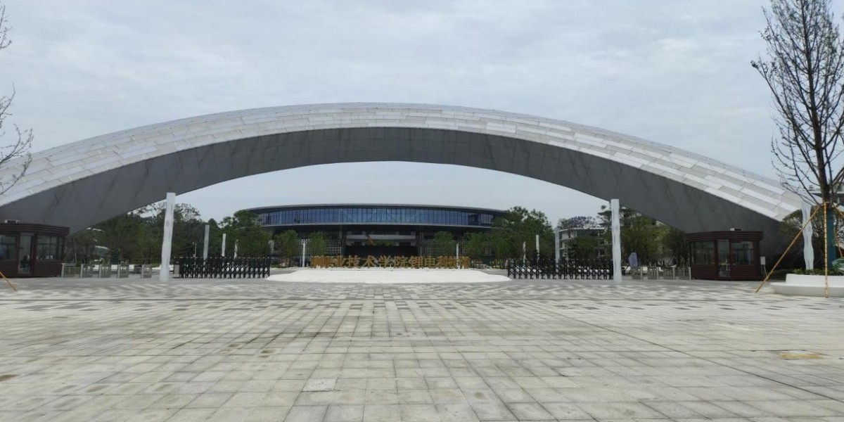 四（sì）川職業技術學院鋰電科技學院遠程售電係統實景案例